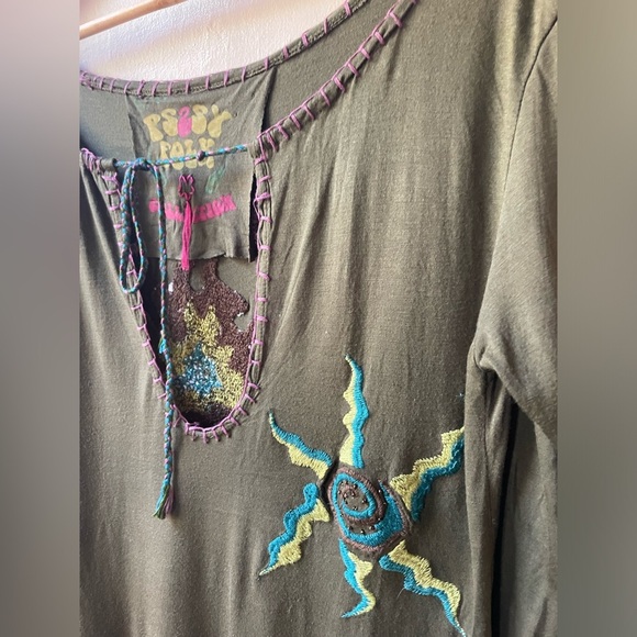 Vintage PSSY FOLK FRANCE Embroidered Boho Dress or Tunic
Size Small/Medium - Picture 6 of 10